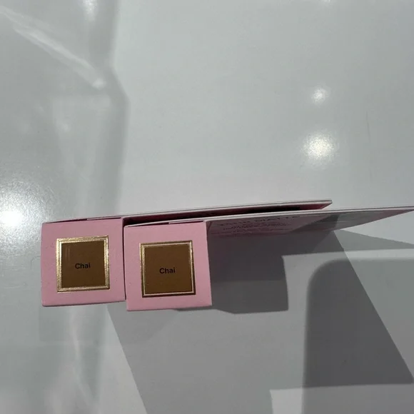 2 x TOO FACED Born This Way Matte  Foundation Chai 5ml / .17 oz New in box - Picture 2 of 3